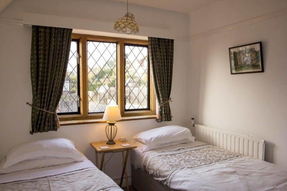 Fern Lodge Guesthouse Hythe  Exteriör bild